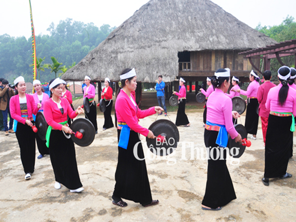 Tôn vinh văn hóa đặc trưng các vùng miền