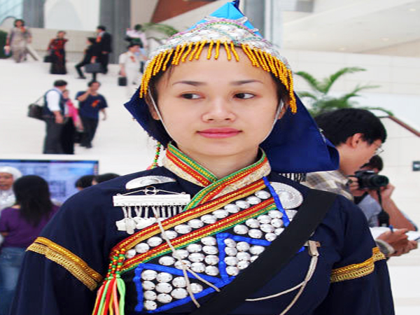 Trang phục độc đáo của các dân tộc Việt Nam